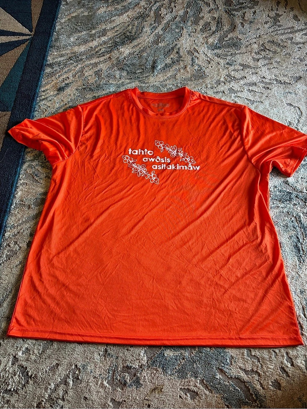 The Authentic T-Shirt Company Graphic Tee in Orange XL